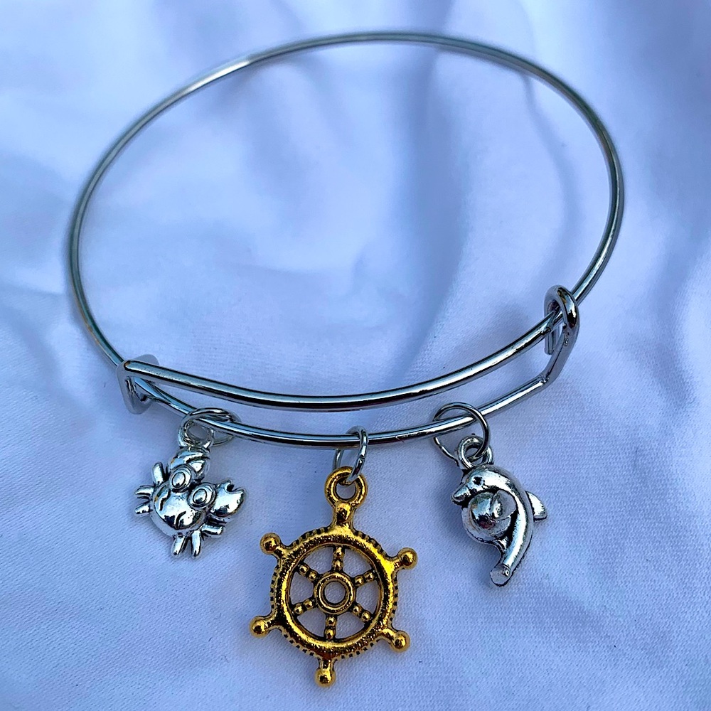 Brand New! Handmade! Adjustable Charm Bangle Bracelet!